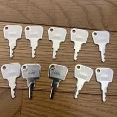 スマパチ パチンコ 流通キー オムロックキー 10本セット - メルカリ