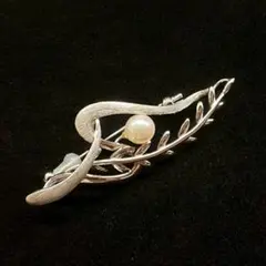 202遺品整理品　ブローチ　silver刻印あり　パール？　真珠？　ヴィンテージ