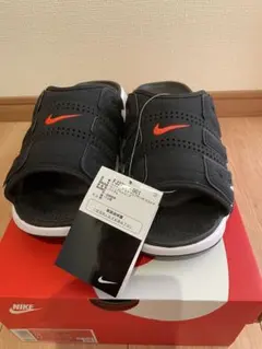 ナイキ　モアアップテンポ　スライドNIKE AIR MOREUPTEMPO