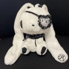 【正規品】グルーミー 汎用うさぎ 手乗り鎮座ぬいぐるみ 白