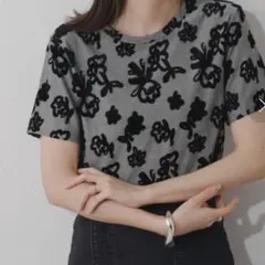 Kastane フロッキーフラワーチビTEE