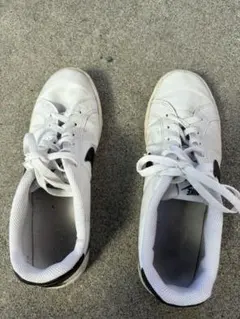 Nike スニーカー ホワイト/ブラック