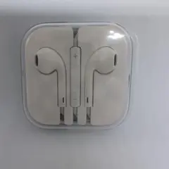【未開封】iPhone用イヤホン（純正）