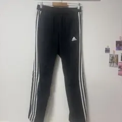 adidas 黒 ジャージパンツ 3本ライン