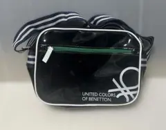 ベネトン エナメル ショルダーバッグ ブラック×グリーン Y2K スポーツのサムネイル