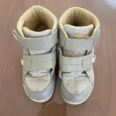 Asics ハイカット