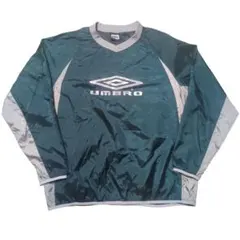 umbro ナイロンプルオーバー ピステ グリーン グレー
