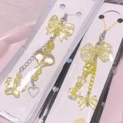 B36 ハンドメイド　ビーズキーホルダー 2点　黄色　イエロー