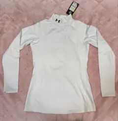 Under Armour トレーニングトップ MD ホワイト