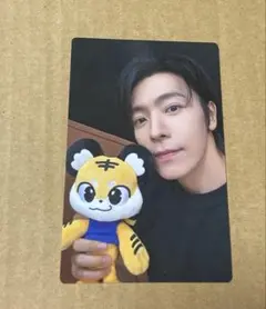 最終価格』SUPERJUNIOR ドンヘ ソロコン キーホルダー トレカ - メルカリ