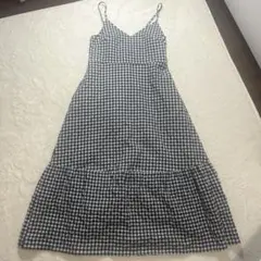 黒と白のチェック柄キャミワンピース