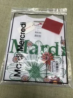 Mardi Mercredi 花柄　ホワイトミドリ Tシャツのサムネイル