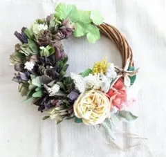 ＊ドライフラワー　ハーフリース 　クリスマスローズ　薔薇のサムネイル