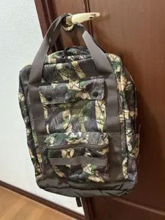 Columbia コロンビア【新品】迷彩柄 バックパック リュックのサムネイル