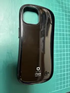 iPhone15 スマホケース iFace ブラック
