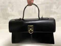 Item thumbnail for item b8135ddd-e73f-43c7-8e55-e7e1af64d71e