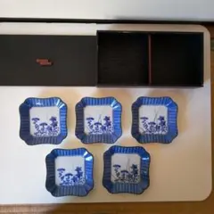 青い花柄の四角皿5枚セット