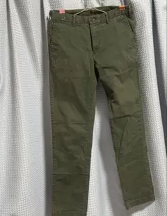 UNIQLO スリムフィット ノータックチノ オリーブ系サイズ79