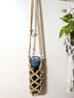 Item thumbnail for item 465f70ab-e420-4b1c-b4ce-0f30140d1013