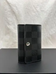 LOUIS VUITTON ダミエ・グラフィット ミュルティクレ6 キーケースのサムネイル
