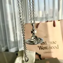 Vivienne Westwood スモールオーブネックレスシルバー
