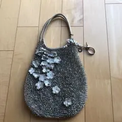 Item thumbnail for item b43ac94a-1f59-4deb-b068-2e26938ae17e