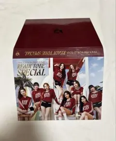 TWICE グッズセット　（ラントレケースあり）