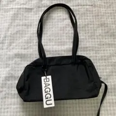 BAGGU 黒 ショルダーバッグのサムネイル