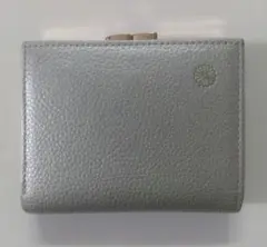 皇居限定　がま口  二つ折り財布　シルバー　銀色　菊紋  牛革　レザー　皇居財布 皇居限定 がま口 二つ折り財布 シルバー 銀色 菊紋 牛革 レザー 皇居
