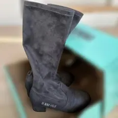 Item thumbnail for item ac91049e-675e-4083-9d51-42e052c54d9e