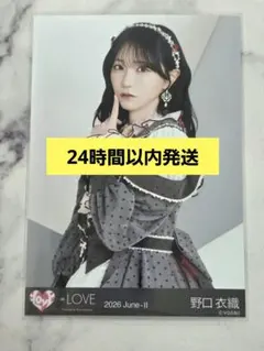 野口衣織 年末歌番組衣装 生写真 チュウ レコ大衣装のサムネイル