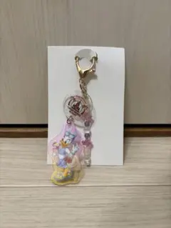 ディズニー デイジー キーホルダー 夏限定 ラメ 미사용