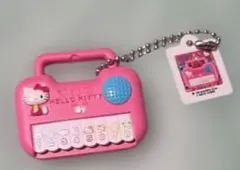 ハローキティ ★かわいいおもちゃミニチュアチャーム ★ピアノ