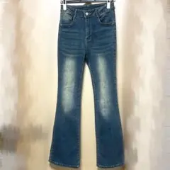 DAZYフレアデニム