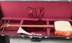 三味線本体 木製 和楽器 撥、ハードケース付き