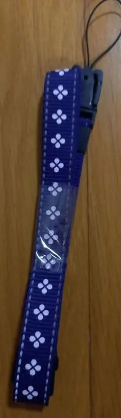 花柄デザイン ネックストラップ パープル