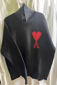 ami ハート刺繍 タートルネックセーター
