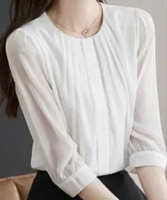 ホワイトブラウス Sサイズ 七分袖