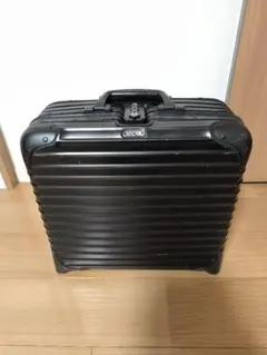 【値下げ】⭐️RIMOWA サルサ ビジネストローリー 2輪 マットブラック 楽天市場】リモワ サルサ 2輪の通販