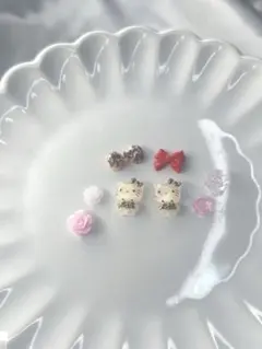 【ギャルキティ】キティちゃんネイルパーツ+バラパーツ+おまけパーツ♪