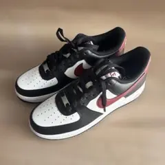 Nike Air Force 1 '07 ホワイト/ブラック/バーガンディ