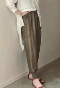 uryyaユライヤシルクリブパンツ - メルカリ