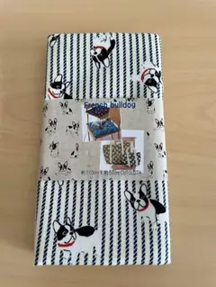 カットクロス　フレンチブルドッグ柄