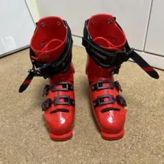 2025年最新】atomic スキーブーツの人気アイテム - メルカリ