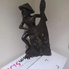 マコンデ彫刻 62cm 黒檀 木彫り アフリカ 美術品 訳あり - メルカリ