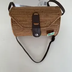 ラタン製ブラウンかごバッグ
