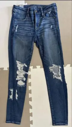American Eagle ダメージ スキニーデニムのサムネイル