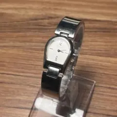 GUCCI 1800L ブラック ステンレススチール 時計 - メルカリ