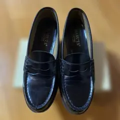 Item thumbnail for item 61820eb6-d10f-4f8e-956f-e62750c7fdc6