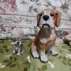 犬の置物 2体セット 樹脂製